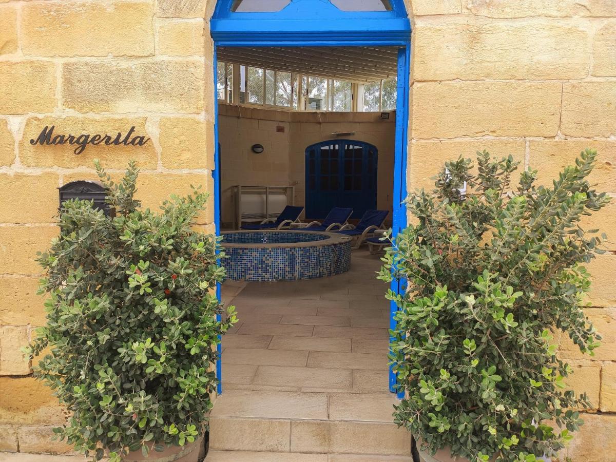 Margerita Farmhouse Qrendi Exterior foto